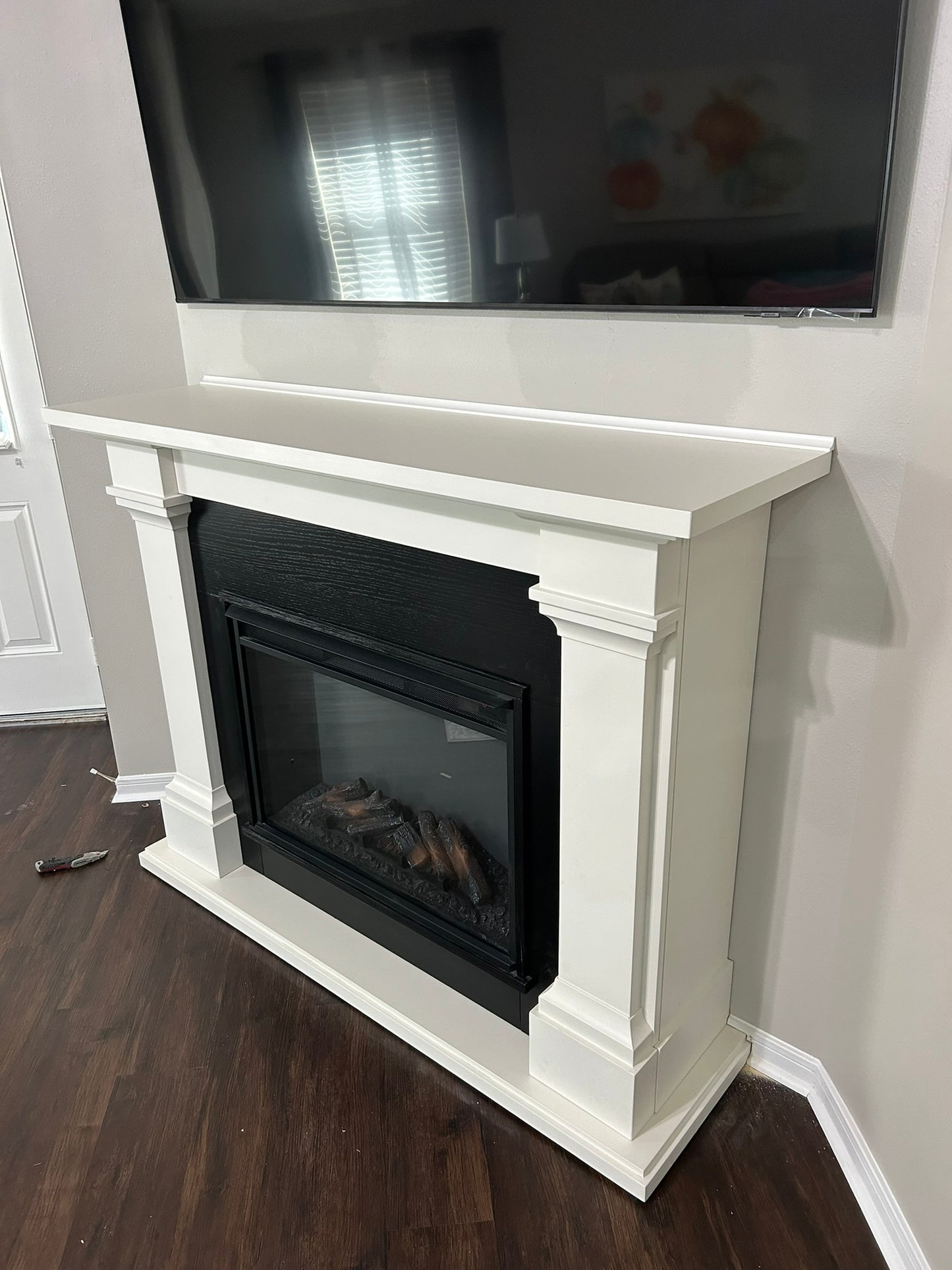 Fireplace assembly